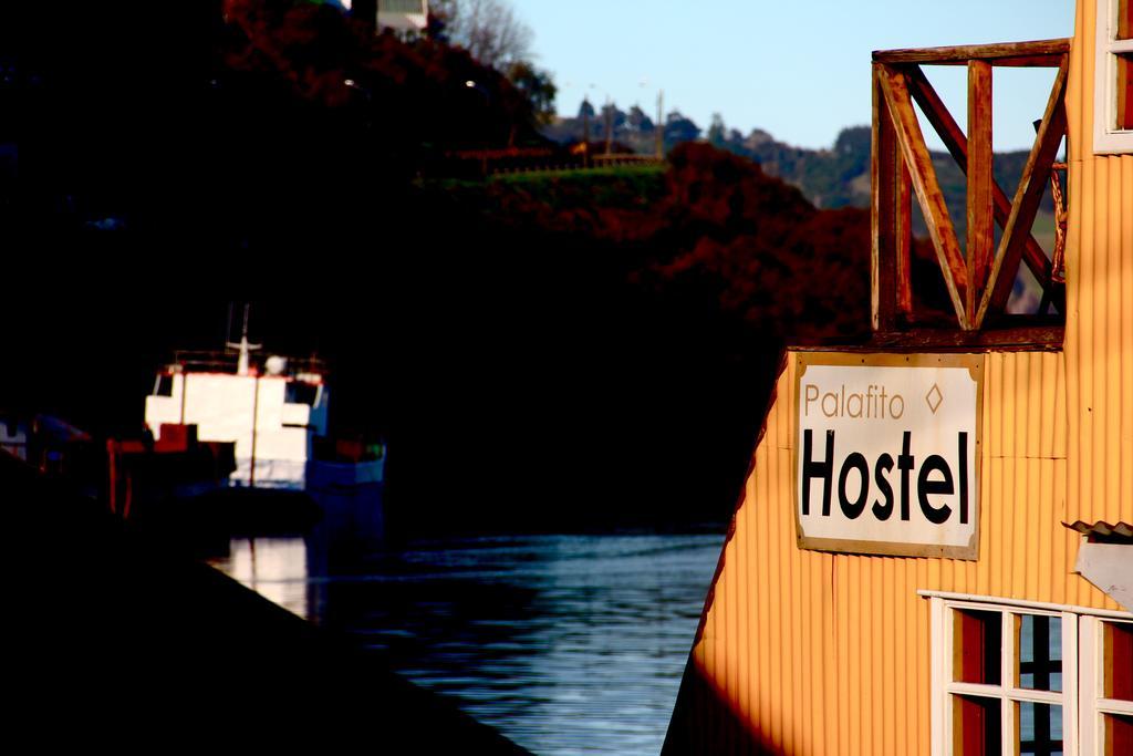 Palafito Hostel Chiloe Castro Exterior foto