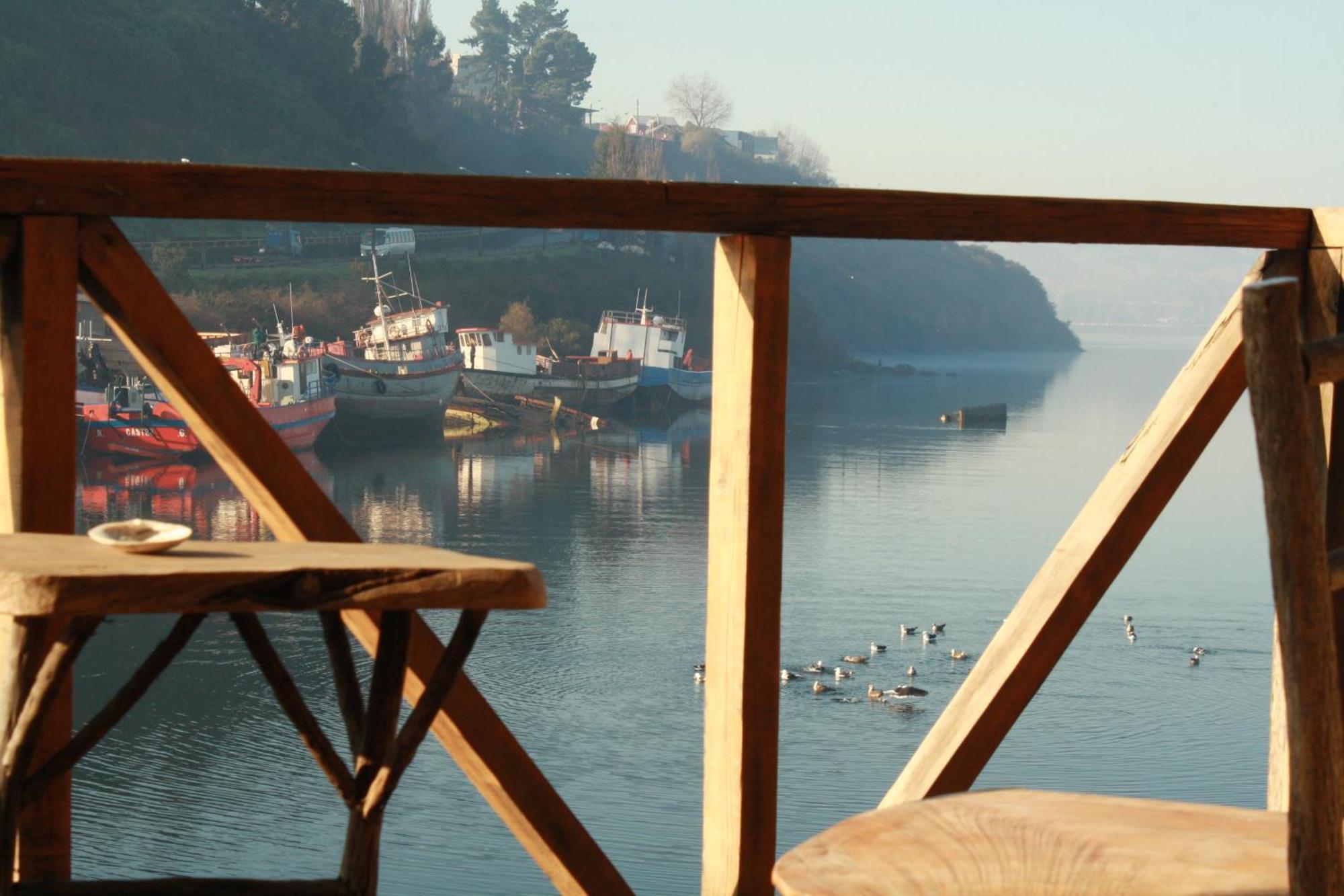 Palafito Hostel Chiloe Castro Zimmer foto